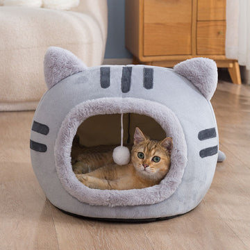 Simple Cat Shaped Bed